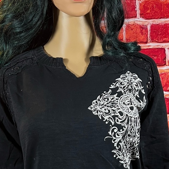 Affliction Women’s  long sleeve sweater - Picture 5 of 9